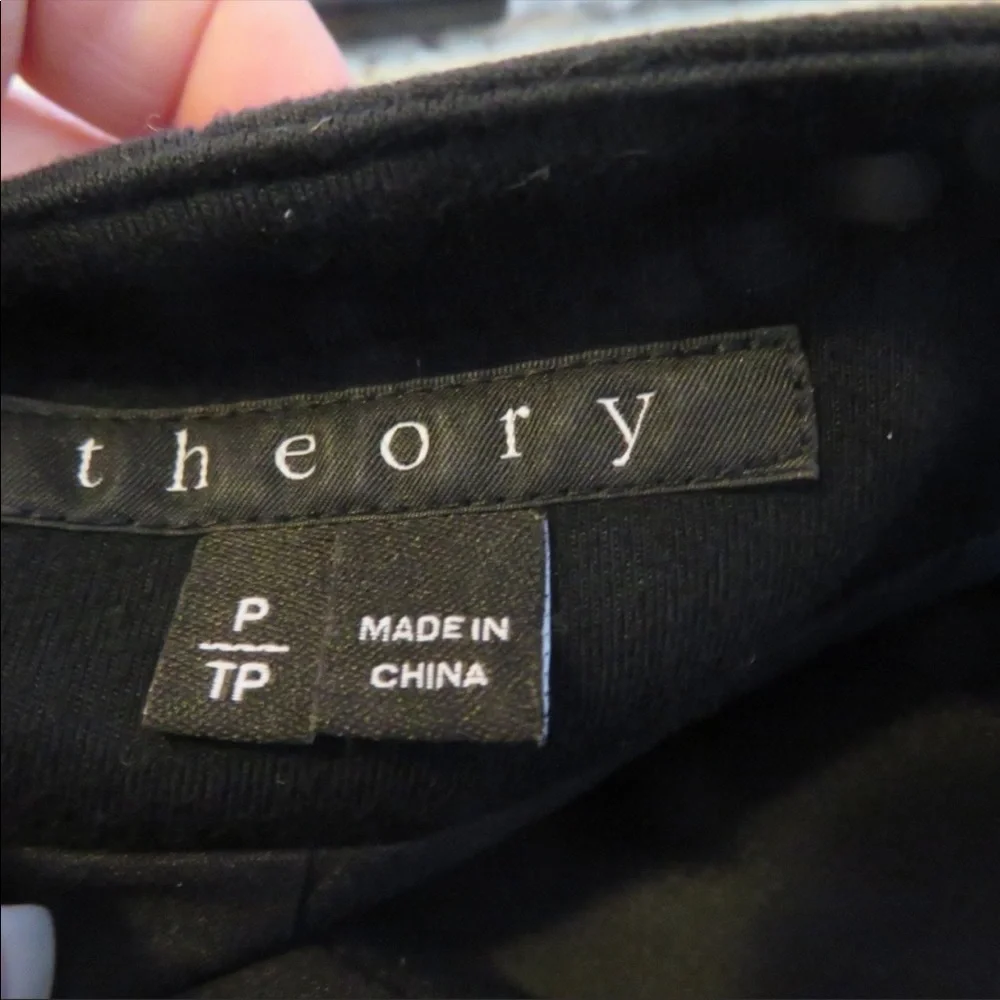 THEORY blazer with leather sleeves - Picture 5 of 6